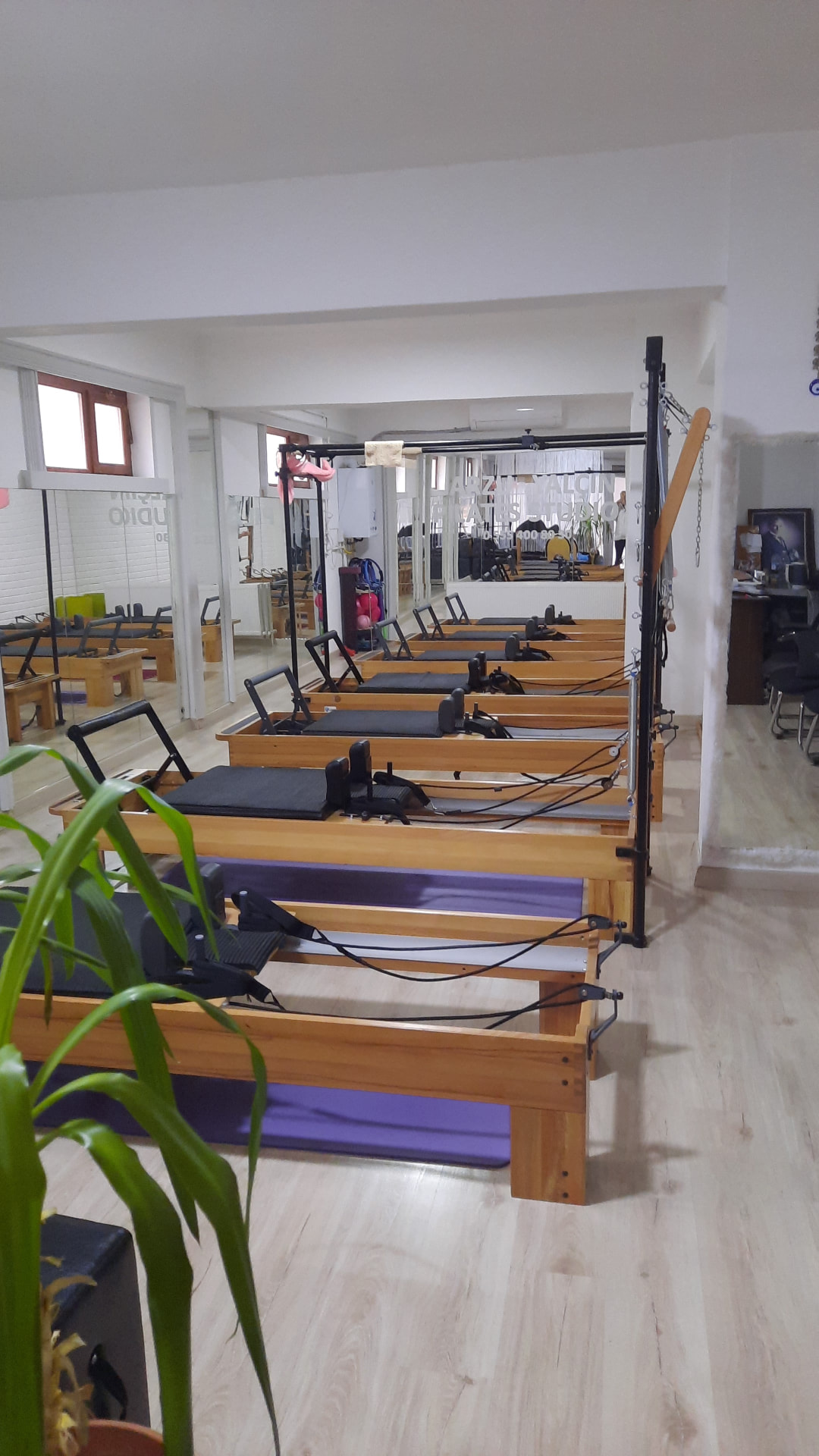 Arzu Yalçın Pilates Studio reformer salonu
